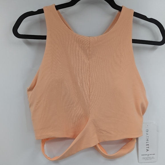 Athleta Tops - NWT ATHLETA Conscious Cut Out Crop Bra Top (A-C)